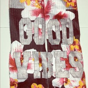 Good Vibes Only Socks